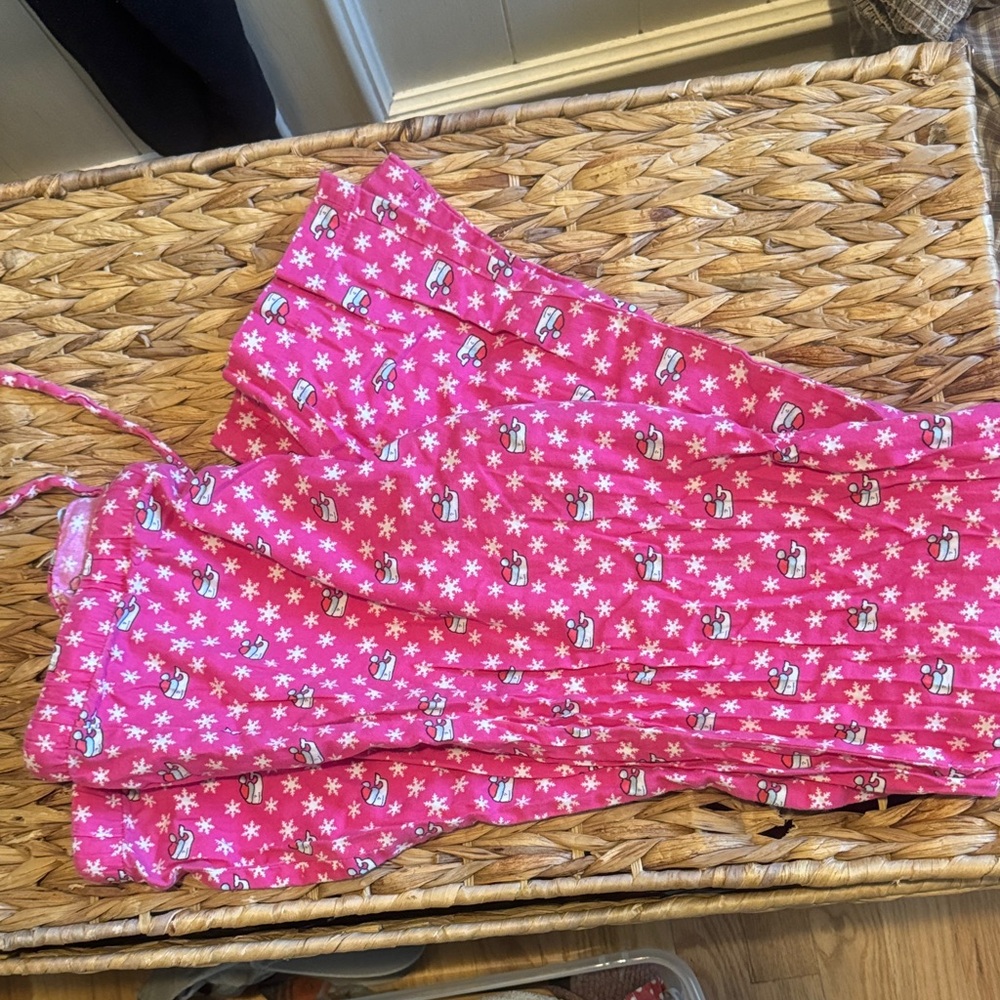Pink vineyard vines pajama pants size small